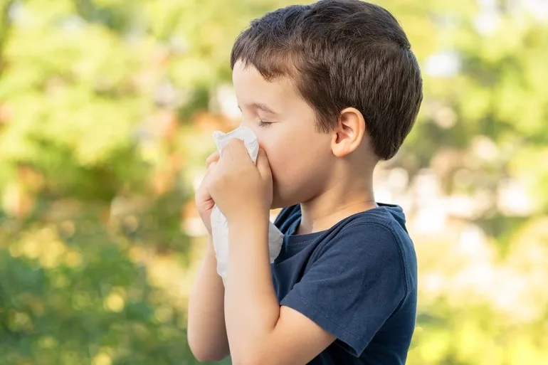 Alergia u dzieci – kiedy diagnozować, kiedy zacząć odczulanie
